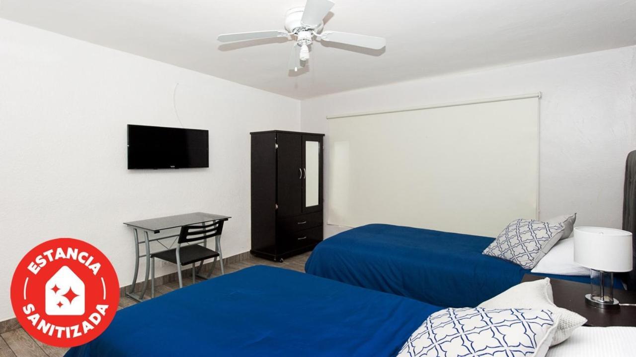 Econosuites Monterrey Buitenkant foto