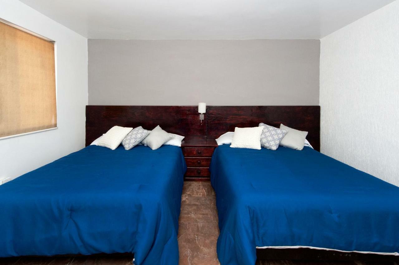 Econosuites Monterrey Buitenkant foto